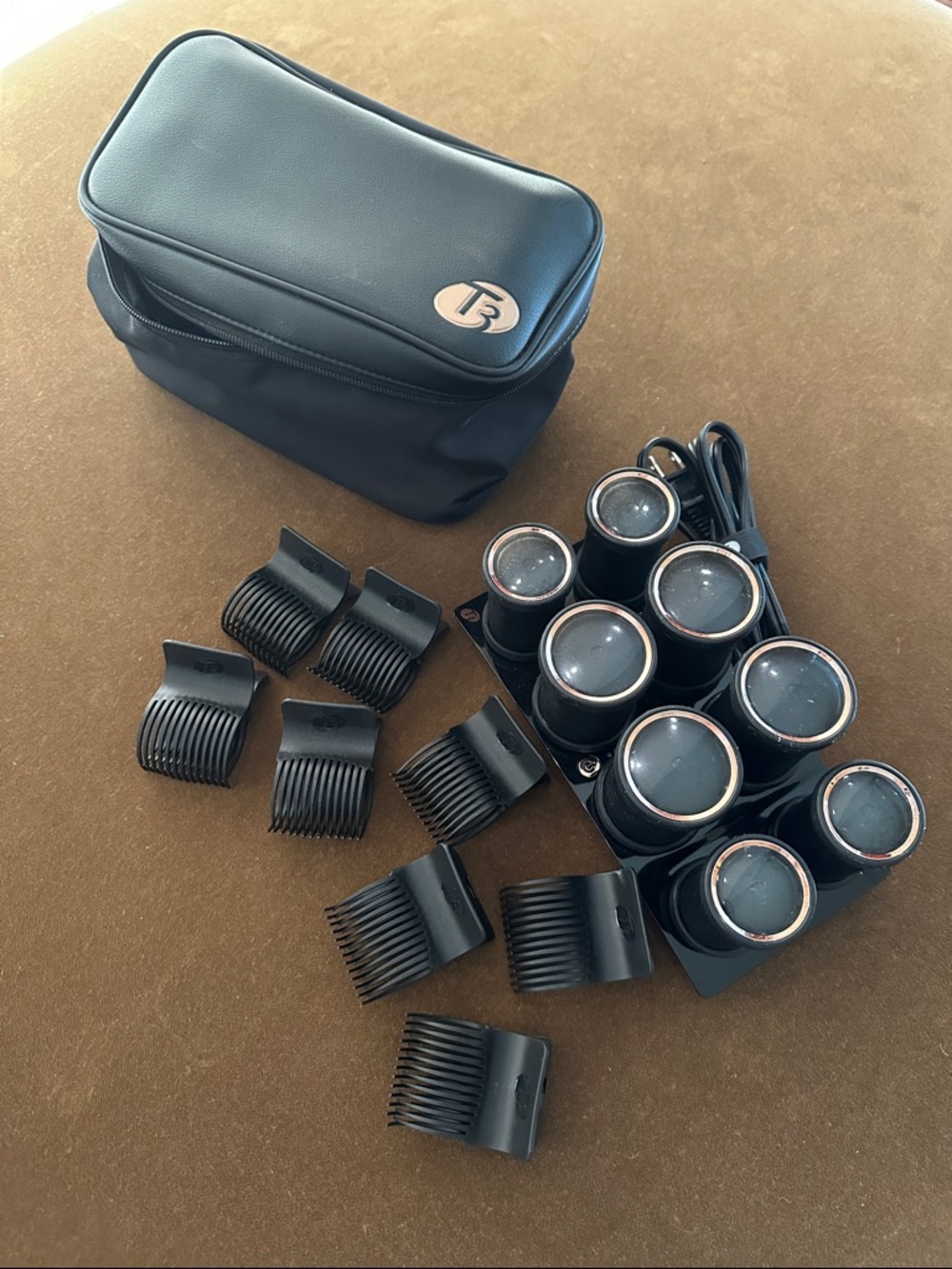 T3 Volumizing Hot Roller Set